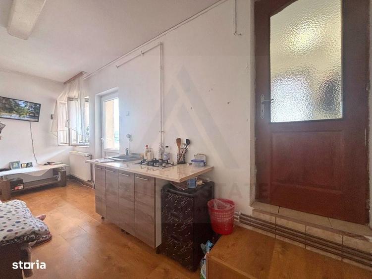 Casă cu 4 camere în Răvășel