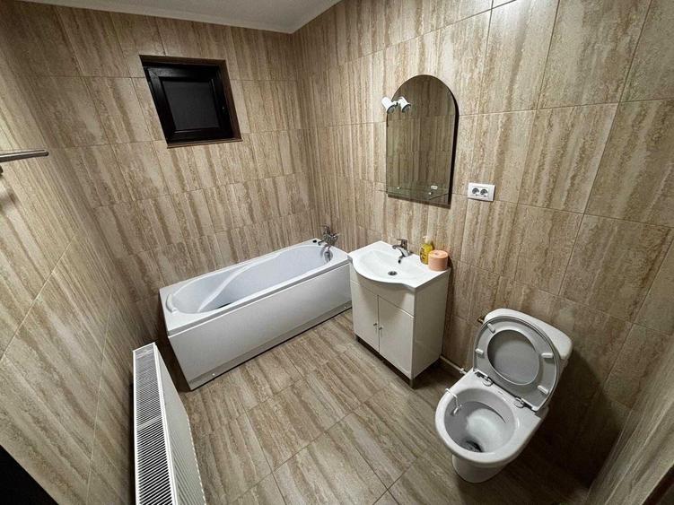 Casa noua, nelocuita, finisata complet la interior Husi - 7