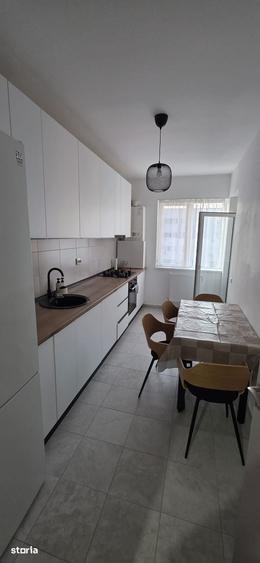Apartament cu 2 camere decomandat în Theodor Pallady