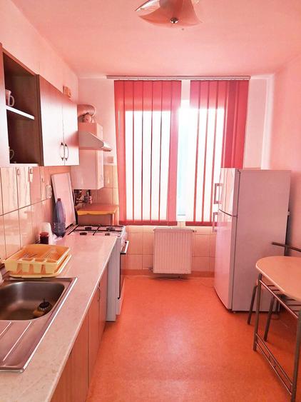 Apartament cu 2 camere decomandat în Florești