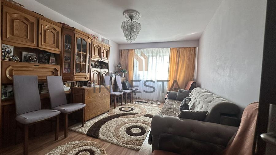 Apartament cu 2 camere decomandat, mobilat în Între Lacuri