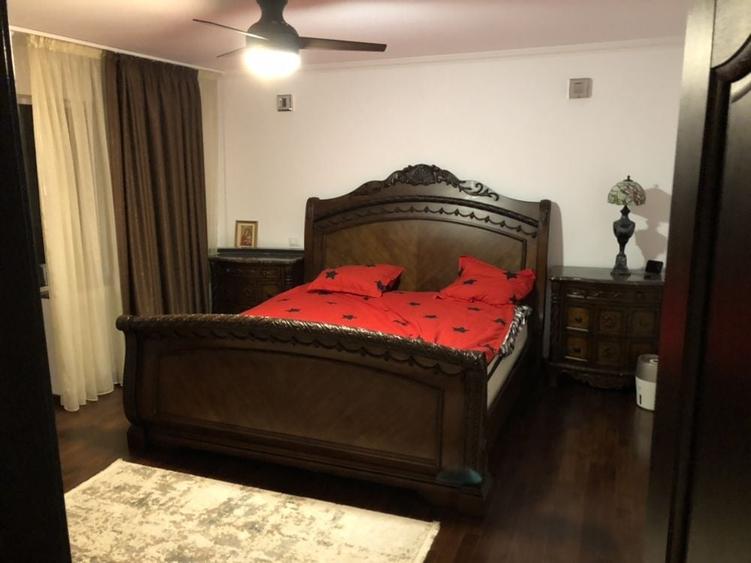Casă cu 4 camere cu Teren 850 Mp în Bucium