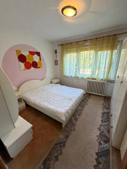 Apartament cu 3 camere semidecomandat în Take Ionescu