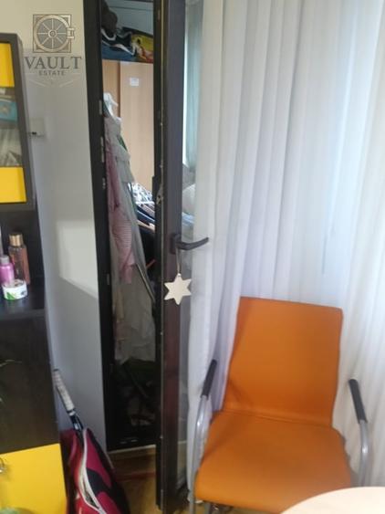 Apartament cu 3 camere semidecomandat, mobilat în Titan