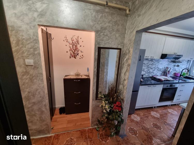 Apartament cu 2 camere semidecomandat în Central