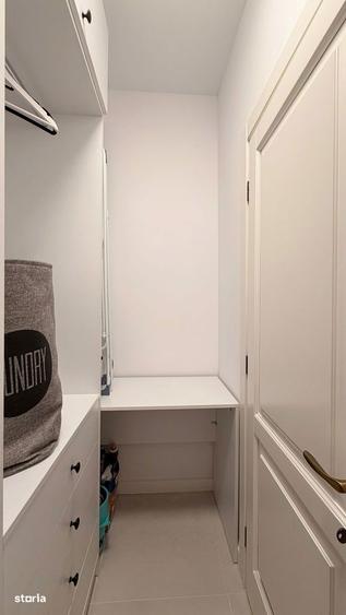 Apartament cu 3 camere în Băneasa