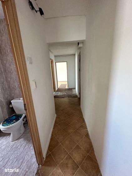 Apartament cu 2 camere decomandat în Județean