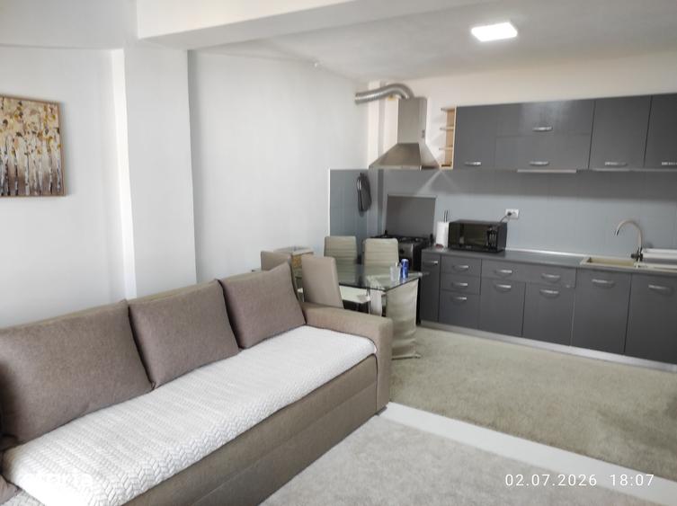 Apartament 2 camere mansarda cu balcon, Aparatorii Patriei - 11