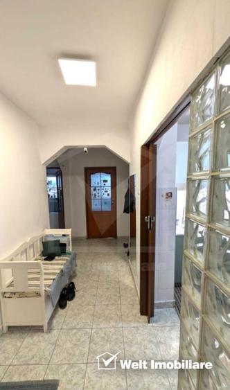 Apartament cu 4 camere decomandat, mobilat în Mărăști
