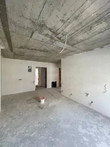 Apartament cu 3 camere decomandat în Nord
