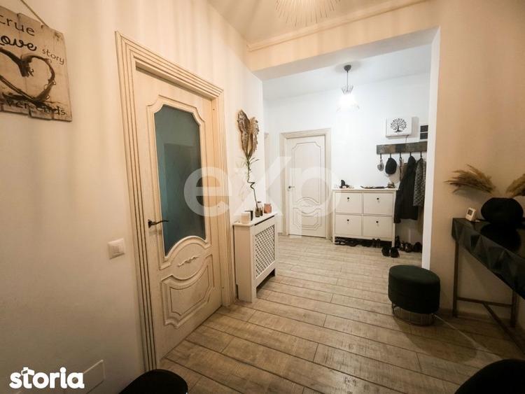 Apartament cu 3 camere, mobilat în Central