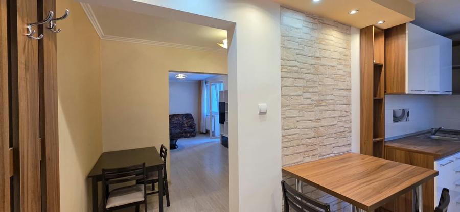 Apartament cu 2 camere decomandat în Decebal