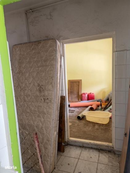 Casă cu 4 camere cu Teren 440 Mp în Central