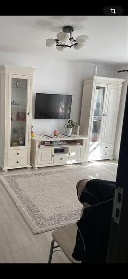 Apartament cu 2 camere decomandat în Exterior Vest