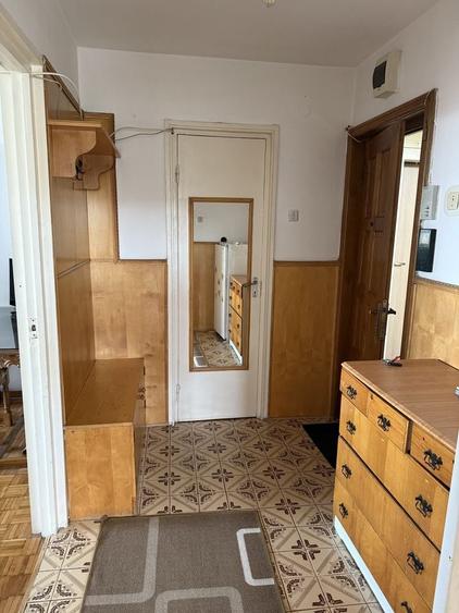 Apartament cu 2 camere decomandat în Exterior Vest