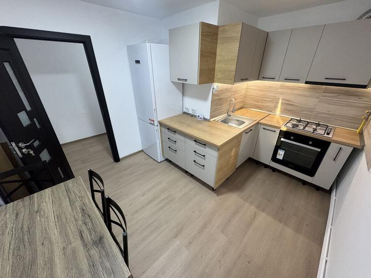 Apartament cu 2 camere decomandat, mobilat în Inel II