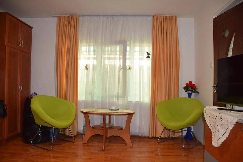 Casă cu 4 camere cu Teren 337 Mp în Central