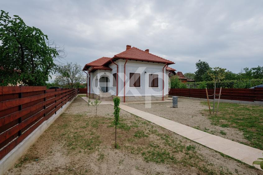 Casă individuală cu 4 camere cu Canalizare în Ștefănești