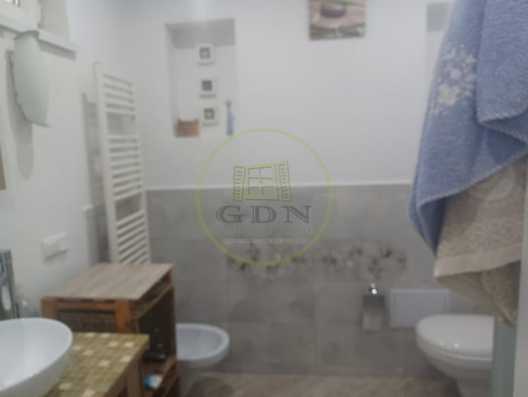 Apartament cu 2 camere decomandat, mobilat în Hărmanului