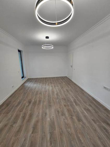 Apartament cu 3 camere decomandat în Lujerului