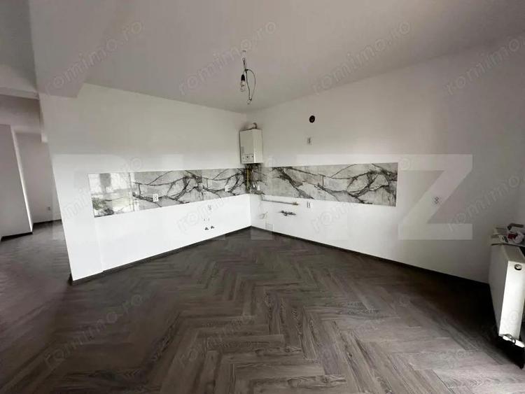 Casă cu 4 camere cu Teren 300 Mp în Central