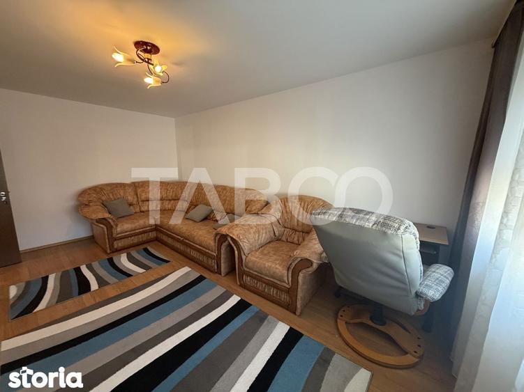 Apartament cu 2 camere decomandat, mobilat în Central