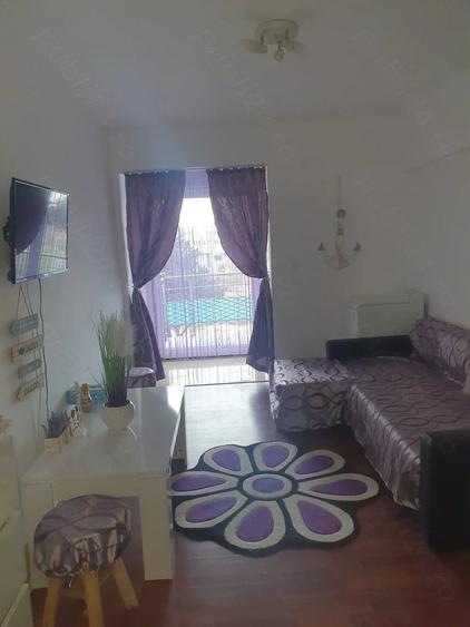 Apartament cu 2 camere nedecomandat în Central