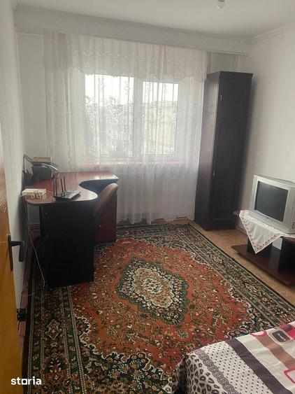 Apartament cu 3 camere decomandat în Exercițiu