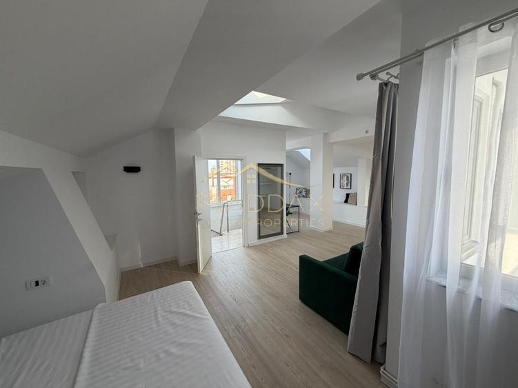 Apartament cu 4 camere decomandat, mobilat în Cotroceni