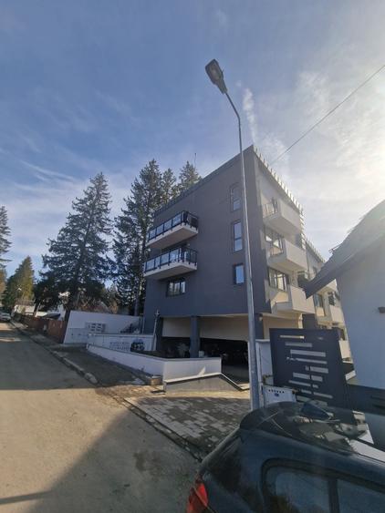 Apartament cu 2 camere decomandat în Clăbucet
