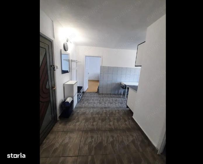 Apartament cu 2 camere decomandat în Aviației