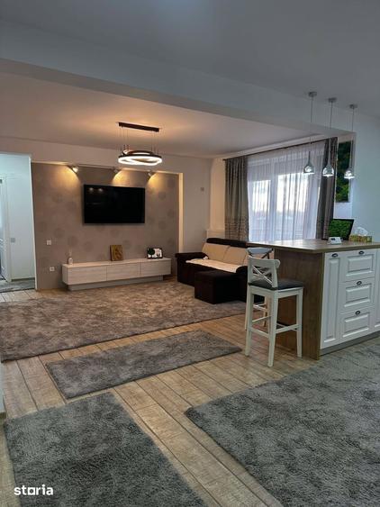 Apartament cu 2 camere semidecomandat în Micro 16