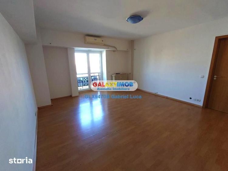 Apartament cu 2 camere decomandat în Centrul Istoric