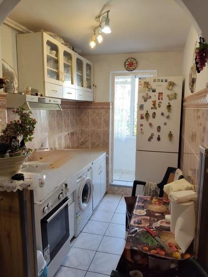 Apartament cu 2 camere decomandat în Astra