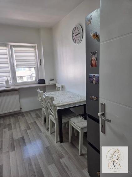 Apartament cu 3 camere decomandat în Progresul