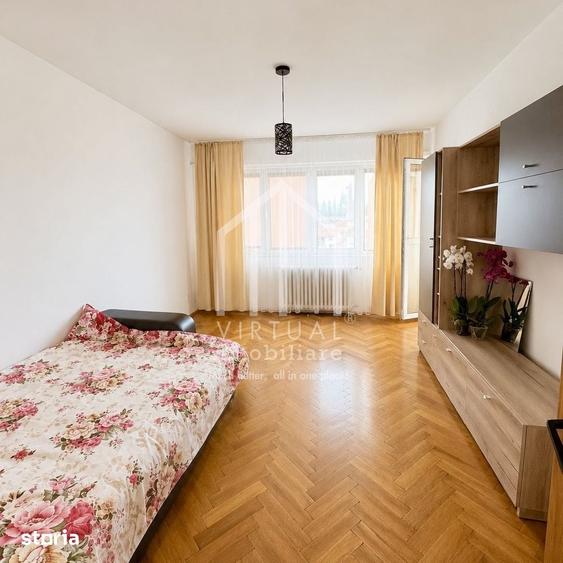 Apartament cu 3 camere, decomandat, etaj 6, bloc cu lift - M. Viteazu - 1