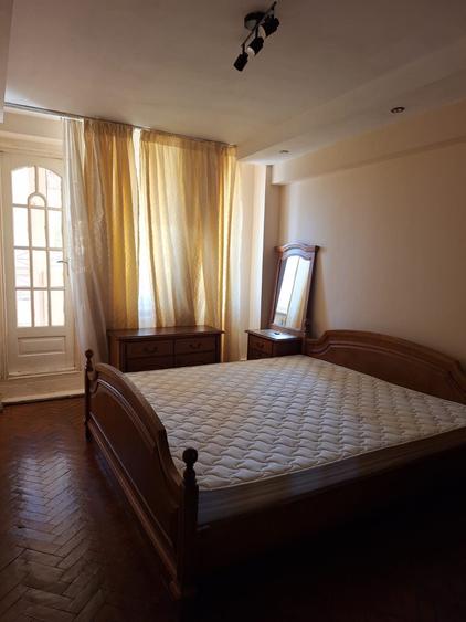 Apartament cu 3 camere decomandat în Gării