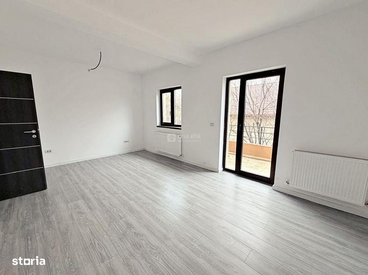Casă cu 4 camere în Valea Lupului
