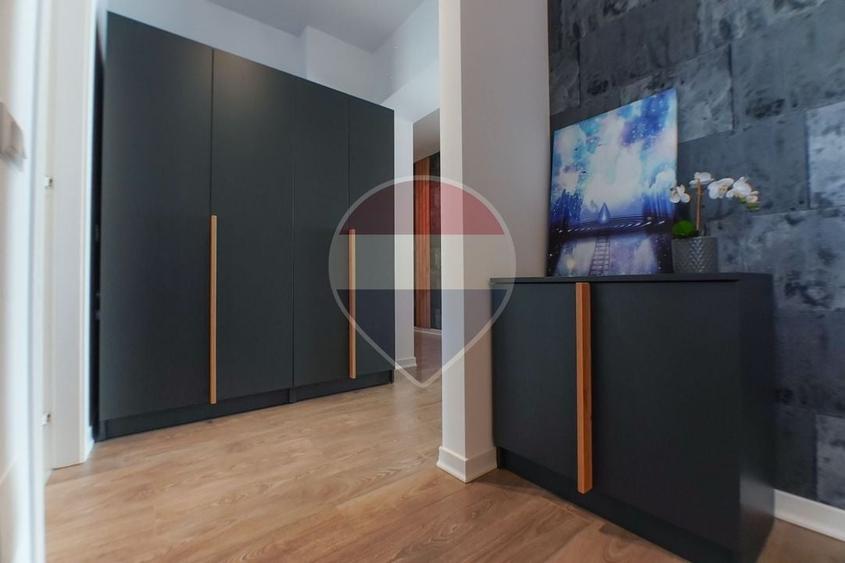 Apartament cu 3 camere decomandat, mobilat în Pipera