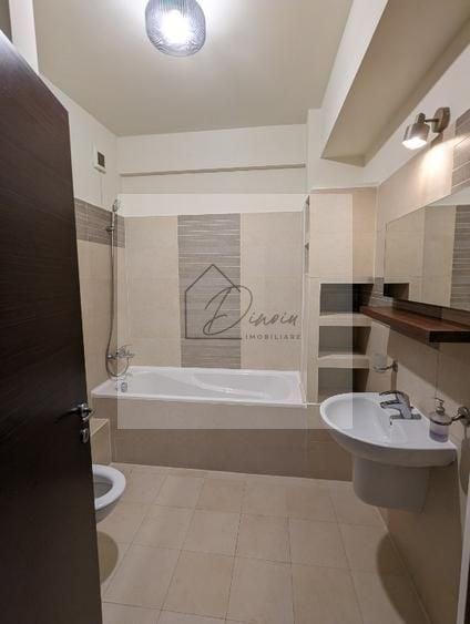 Apartament cu 3 camere decomandat, mobilat în Central