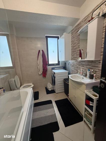 Apartament cu 2 camere semidecomandat în Valea Lupului