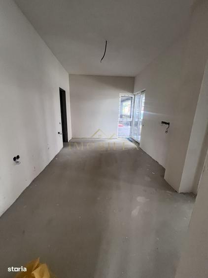 Apartament cu 3 camere în Florești