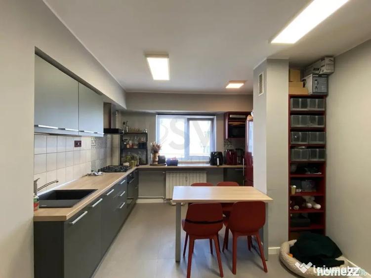 Apartament cu 2 camere decomandat în Banu Manta