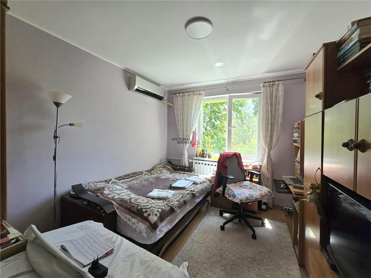 Apartament cu 2 camere decomandat în Colentina