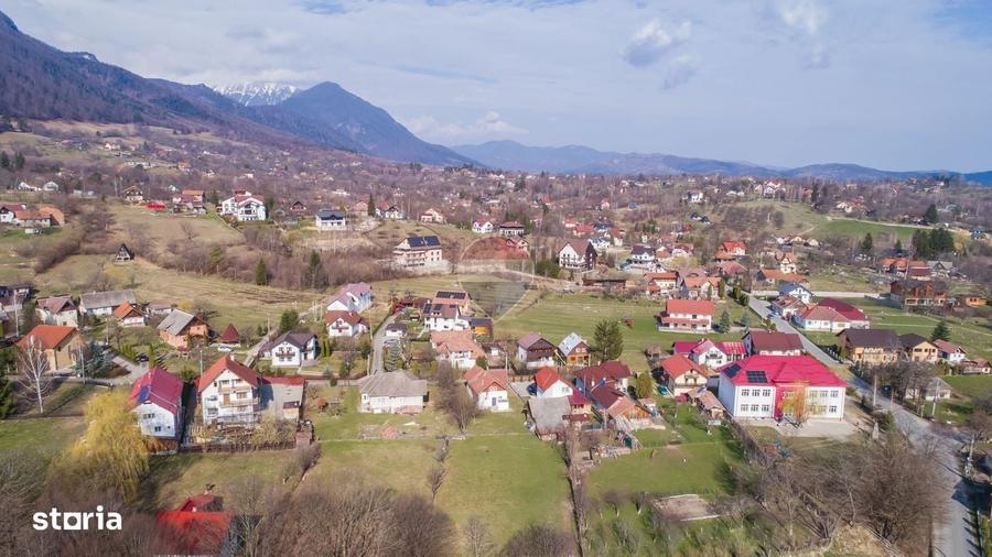 Casă cu 4 camere în Predeluț