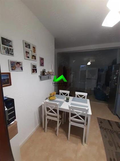 Apartament cu 3 camere decomandat, mobilat în Turnișor