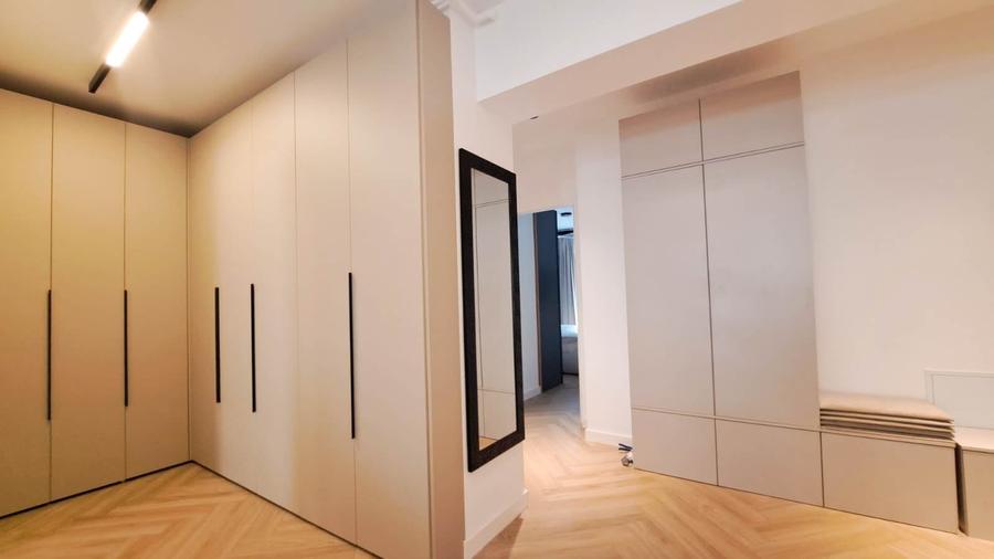Apartament cu 2 camere decomandat în Barbu Văcărescu