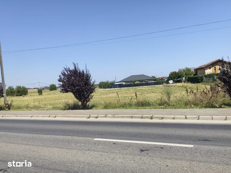 Spațiu comercial, de 585 mp, în Balotești