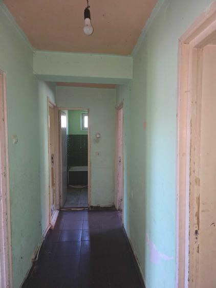 Apartament cu 3 camere decomandat în Suciu de Sus