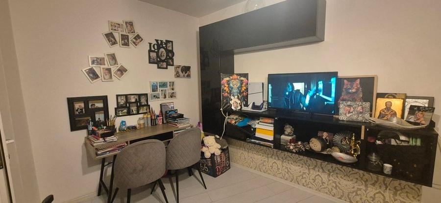 Apartament cu 2 camere decomandat în Republicii